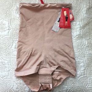 Spanx•High-Waisted Body Tunic